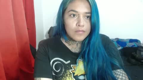 Snapshot of sweet_bubblee chatting on March 11, 11:04 pm Bubbles online show from March 11, 11:04 pm