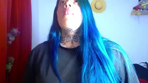 Snapshot of sweet_bubblee chatting on January 12, 2:39 am Bubbles online show from January 12, 2:39 am