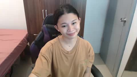 sweet_cassyxx online show from February 11, 3:22 am