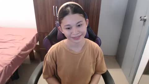 sweet_cassyxx online show from February 16, 7:59 am