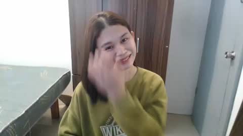 sweet_cassyxx online show from March 30, 8:04 am