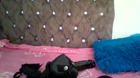 sweet_cherry007 online show from March 5, 6:09 am