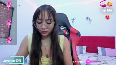 Snapshot of sweet_coral_ chatting on August 6, 8:38 am sweet_coral_ online show from August 6, 8:38 am