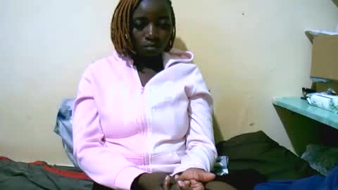 shillah online show from October 6, 9:45 pm