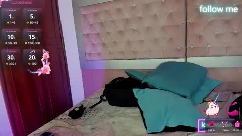  emmili  online show from March 24, 12:10 pm