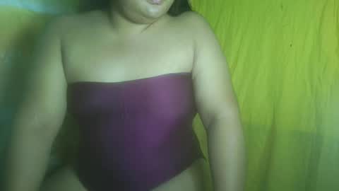 Snapshot of sweet_frex123 chatting on February 23, 2:20 am sweet_frex123 online show from February 23, 2:20 am