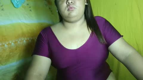 Snapshot of sweet_frex123 chatting on March 11, 10:32 am sweet_frex123 online show from March 11, 10:32 am