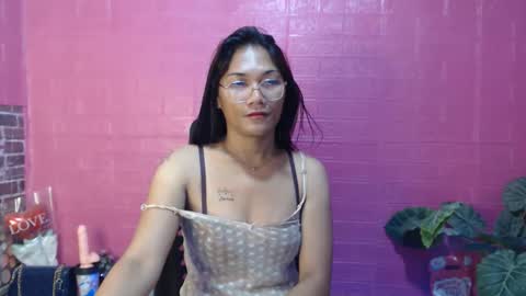 hanna mae online show from May 24, 10:04 pm