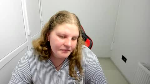Karla online show from May 22, 11:27 am