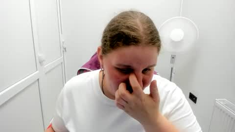 Snapshot of sweet_karla_la chatting on July 8, 2:32 pm Karla online show from July 8, 2:32 pm