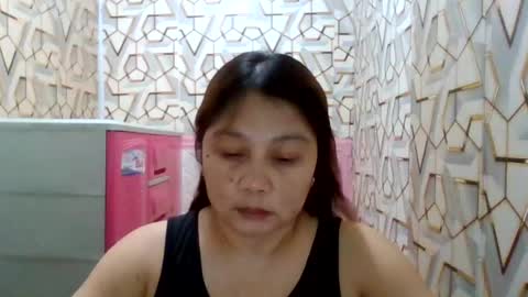 Snapshot of sweet_kayley chatting on July 5, 2:24 pm sweet_kayley online show from July 5, 2:24 pm