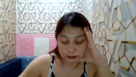 Snapshot of sweet_kayley chatting on July 12, 1:18 am sweet_kayley online show from July 12, 1:18 am