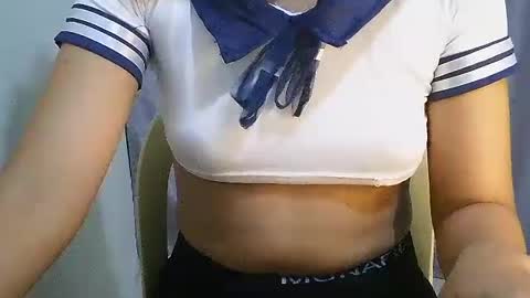 sweet_kitty69xxx online show from August 2, 1:53 pm