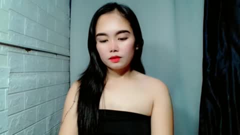 LAIKA online show from February 21, 3:40 am