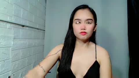 LAIKA online show from March 5, 5:25 am