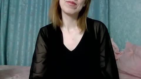 Snapshot of sweet_lilbunny chatting on February 21, 5:36 pm sweet_lilbunny online show from February 21, 5:36 pm