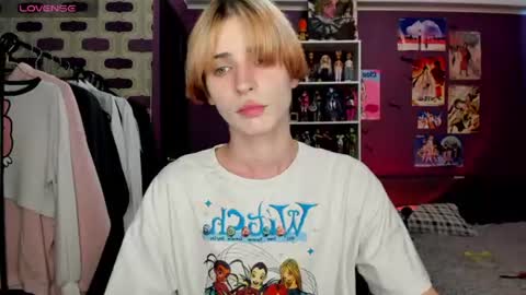 kira online show from July 22, 3:48 pm