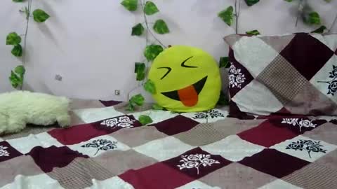 sweet_shivani online show from June 13, 4:32 am
