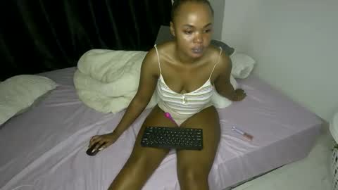 Nina online show from January 7, 5:48 pm