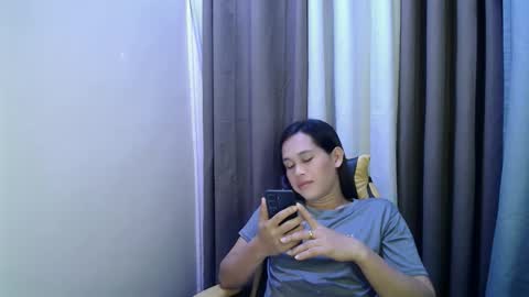 HI IM MONA AND IM YOUR NEXT WIFE online show from April 28, 9:31 pm