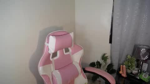 Trisha online show from December 5, 5:49 am