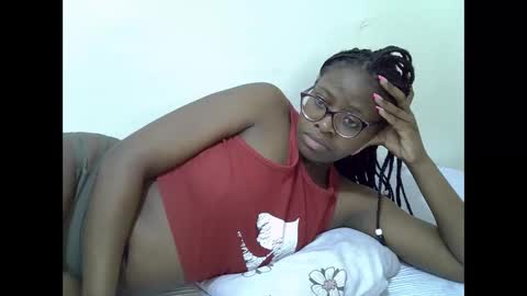 sweet_zarah online show from June 11, 3:04 am