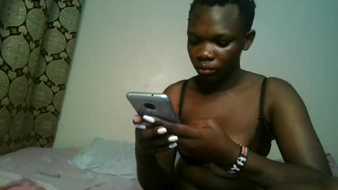 Snapshot of sweetassbabe20 chatting on June 29, 1:22 pm Sweetass online show from June 29, 1:22 pm