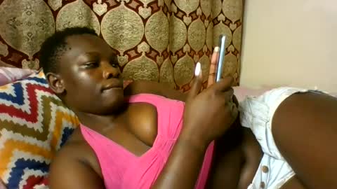 Snapshot of sweetassbabe20 chatting on July 5, 4:25 pm Sweetass online show from July 5, 4:25 pm