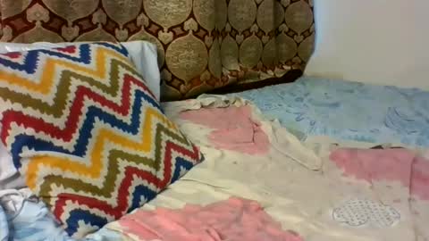 Snapshot of sweetassbabe20 chatting on July 19, 8:18 am Sweetass online show from July 19, 8:18 am