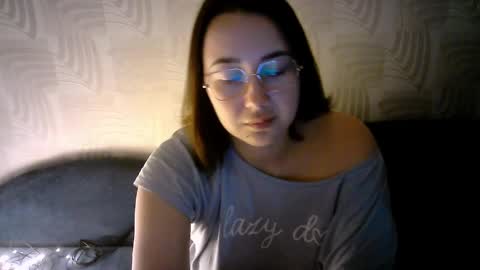 sweetchealy online show from May 22, 1:50 pm