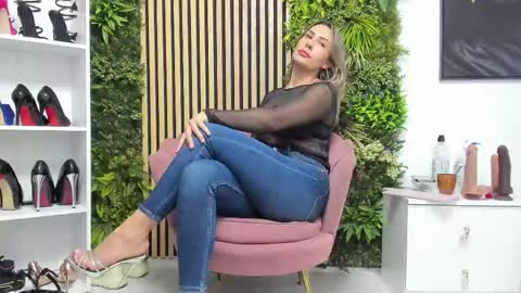 Cherry online show from June 9, 6:03 am