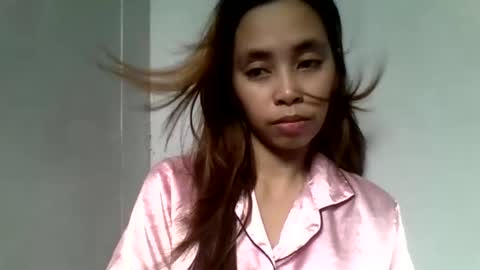 Snapshot of sweetchixxx chatting on October 16, 7:09 am sweetchixxx online show from October 16, 7:09 am