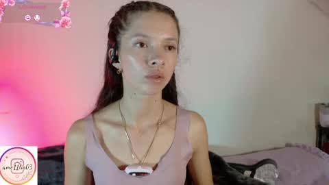 Snapshot of sweetdam12 chatting on May 29, 7:56 pm sweetdam12 online show from May 29, 7:56 pm