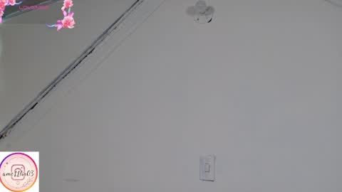 Snapshot of sweetdam12 chatting on June 2, 8:22 pm sweetdam12 online show from June 2, 8:22 pm