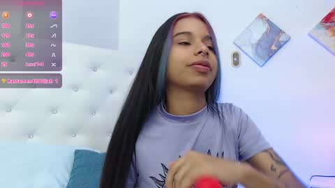 Gabriela online show from December 15, 2:37 pm