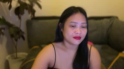 Snapshot of sweetestsmile_ chatting on December 23, 1:25 am Khaye online show from December 23, 1:25 am