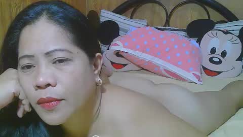 Snapshot of sweeteyes69xx chatting on June 17, 4:52 pm sweeteyes69xx online show from June 17, 4:52 pm