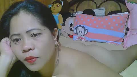 Snapshot of sweeteyes69xx chatting on June 19, 12:31 pm sweeteyes69xx online show from June 19, 12:31 pm
