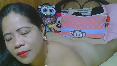 Snapshot of sweeteyes69xx chatting on June 22, 11:57 pm sweeteyes69xx online show from June 22, 11:57 pm
