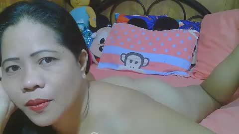 Snapshot of sweeteyes69xx chatting on July 4, 2:29 am sweeteyes69xx online show from July 4, 2:29 am