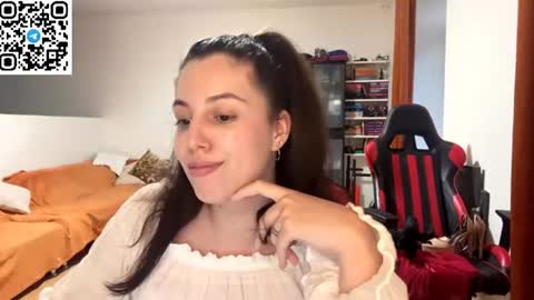 Joanna online show from July 17, 5:07 pm