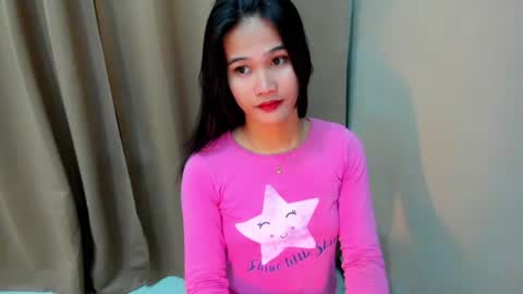 sweetgirl_latina143 online show from September 15, 5:40 am