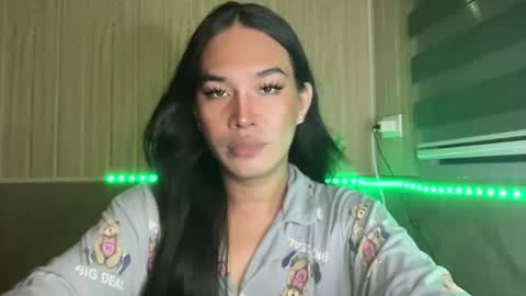 Snapshot of sweetgirl_rhainexxx chatting on May 12, 5:21 pm sweetgirl_rhainexxx online show from May 12, 5:21 pm