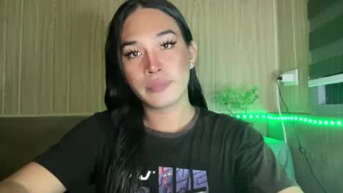 Snapshot of sweetgirl_rhainexxx chatting on May 13, 1:08 pm sweetgirl_rhainexxx online show from May 13, 1:08 pm