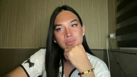 sweetgirl_rhainexxx online show from June 14, 7:16 pm