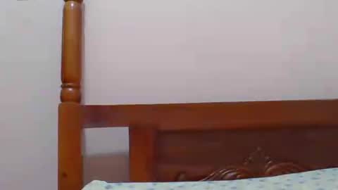 sweetib1 online show from July 4, 5:46 am