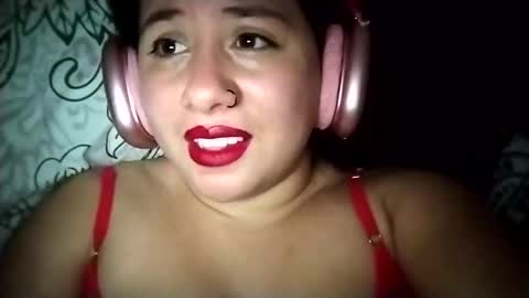 Ana Mara  i cant Make noise My family is here  online show from March 8, 3:50 am