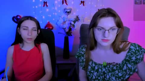 Chloe online show from April 17, 7:39 pm