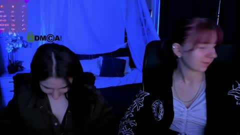 Chloe online show from April 18, 7:07 pm