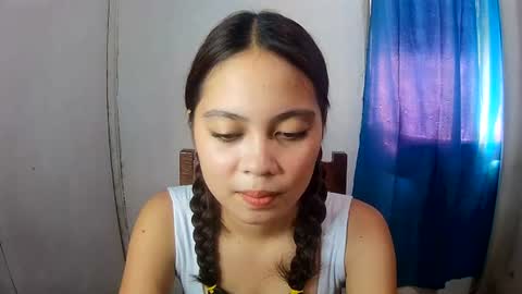 sweetie_jhash online show from July 3, 7:04 am